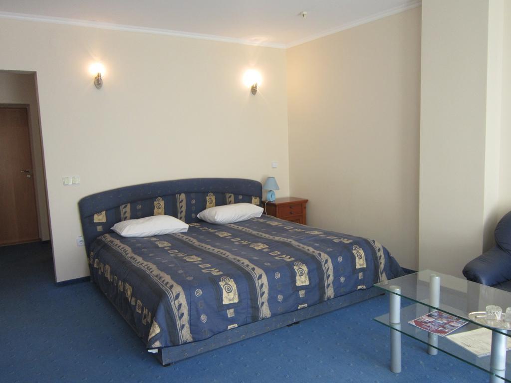 Quelle Polyana Hotel Room photo